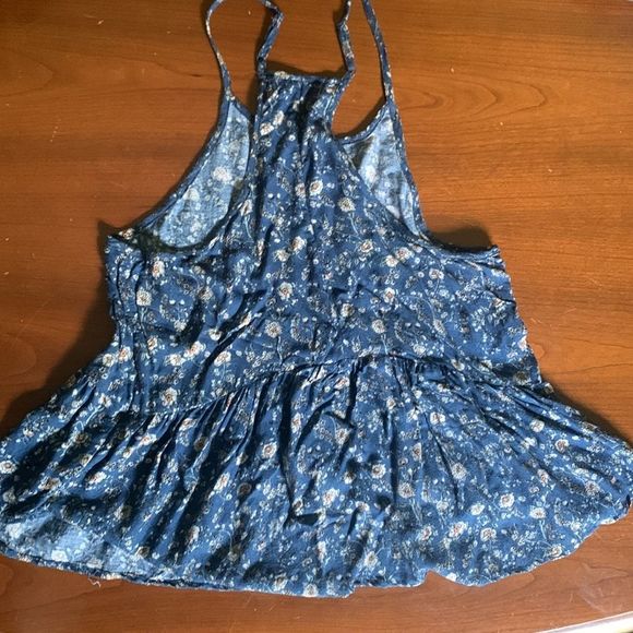 American Eagle Outfitters Spaghetti Strap Tank Top - Picture 2 of 7